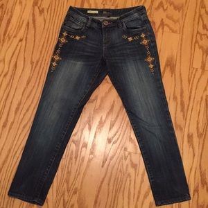 Kut from the Kloth Catherine Slim Boyfriend Jeans